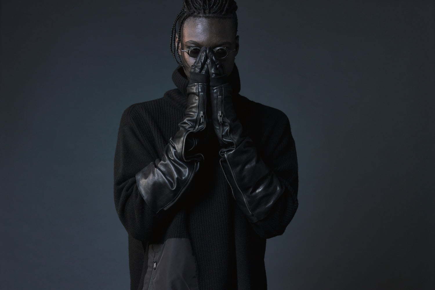 2020-21年秋冬東京コレクション｜ザ ヴィリディアン 2020年秋冬コレクション -“静寂の黒”に見る洗練のカケラ