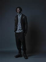 ザ ヴィリディアン 2020年秋冬コレクション -“静寂の黒”に見る洗練のカケラ｜写真34