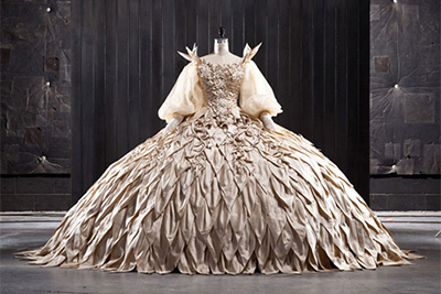 グラフィックデザイン｜石岡瑛子、遺作映画「白雪姫と鏡の女王」でアカデミー賞衣装デザイン賞ノミネート