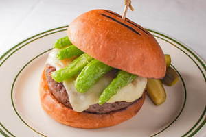 「ベンジャミン グリル ニューヨーク」が京都にオープン、NY発人気ステーキ店の味をカジュアルに｜写真1