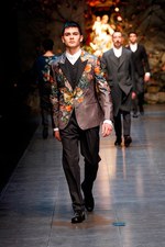 ドルチェ＆ガッバーナ 2013-14年秋冬メンズコレクション - シチリアの美とテーラリングへの忠誠｜写真54