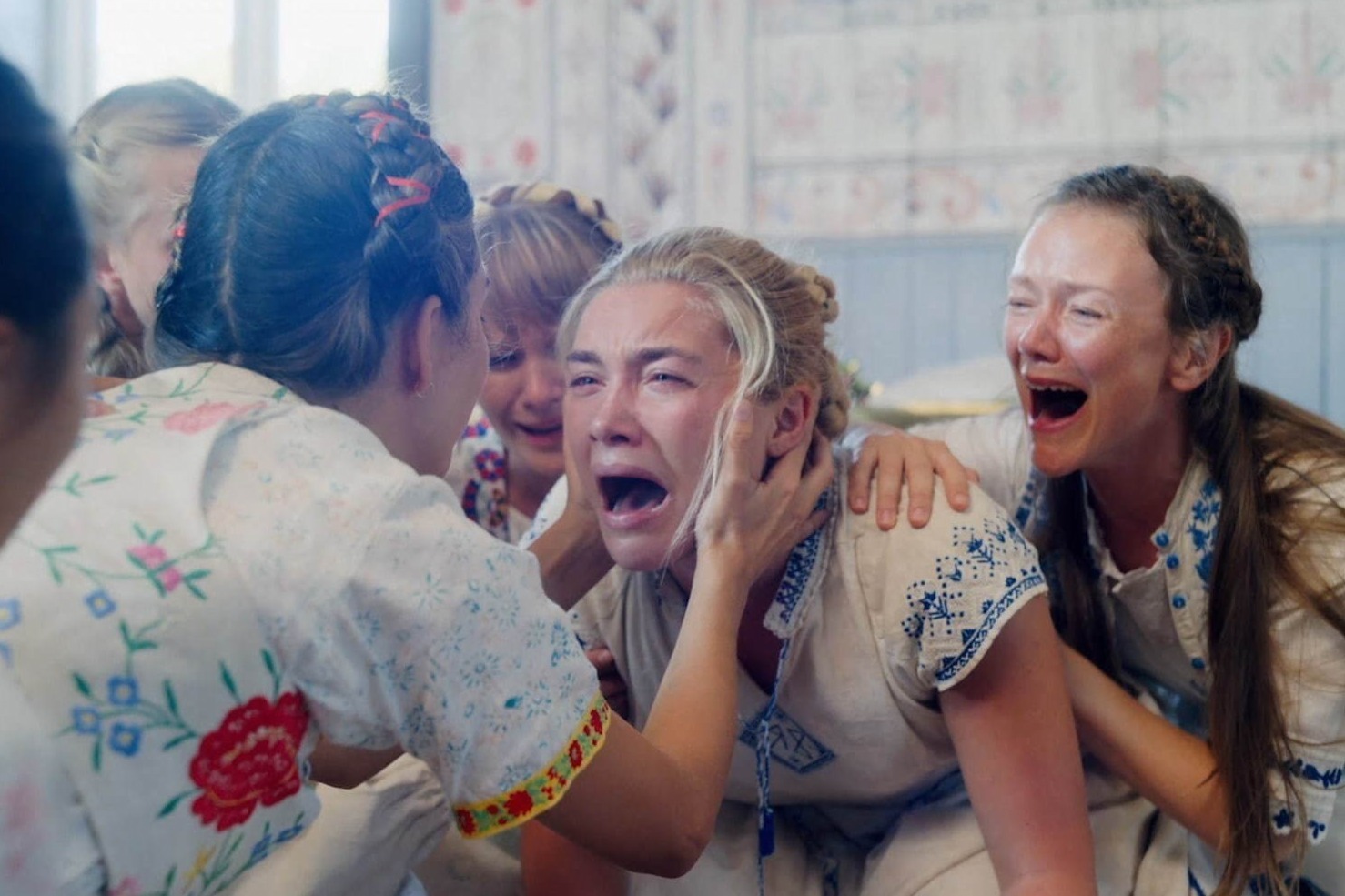 アリ・アスター｜『ミッドサマー』『へレディタリー／継承』の気鋭監督アリ・アスターにインタビュー、スリラーの常識を覆す