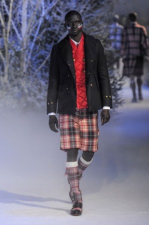 モンクレール ガム・ブルー(MONCLER GAMME BLEU) 2013-14年秋冬メンズコレクション  - 写真30