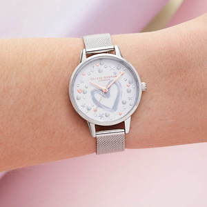 オリビア・バートンからバレンタイン＆WD限定腕時計 - ハート柄の文字盤×蜂の3Dモチーフ｜写真4