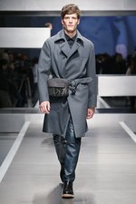 フェンディ 2013-14年秋冬メンズコレクション - 極寒をリュクスに楽しむアドベンチャースタイル｜写真13