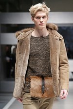 フェンディ 2013-14年秋冬メンズコレクション - 極寒をリュクスに楽しむアドベンチャースタイル｜写真42