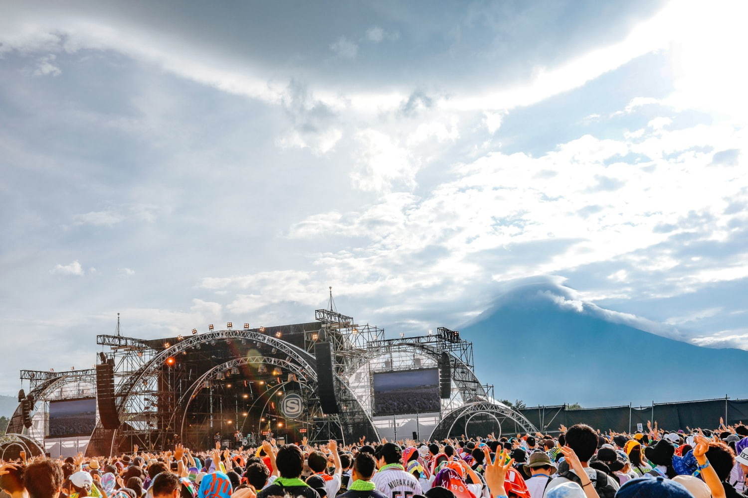 【開催中止】＜山梨・山中湖＞「スウィート ラブ シャワー2020」富士山の絶景と楽しむ音楽