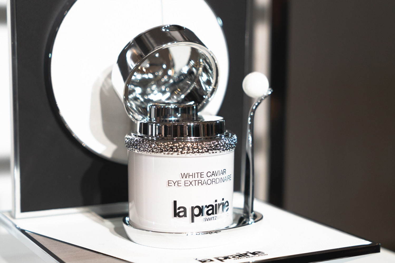 ラ・プレリー(La Prairie) ホワイトキャビア｜写真3