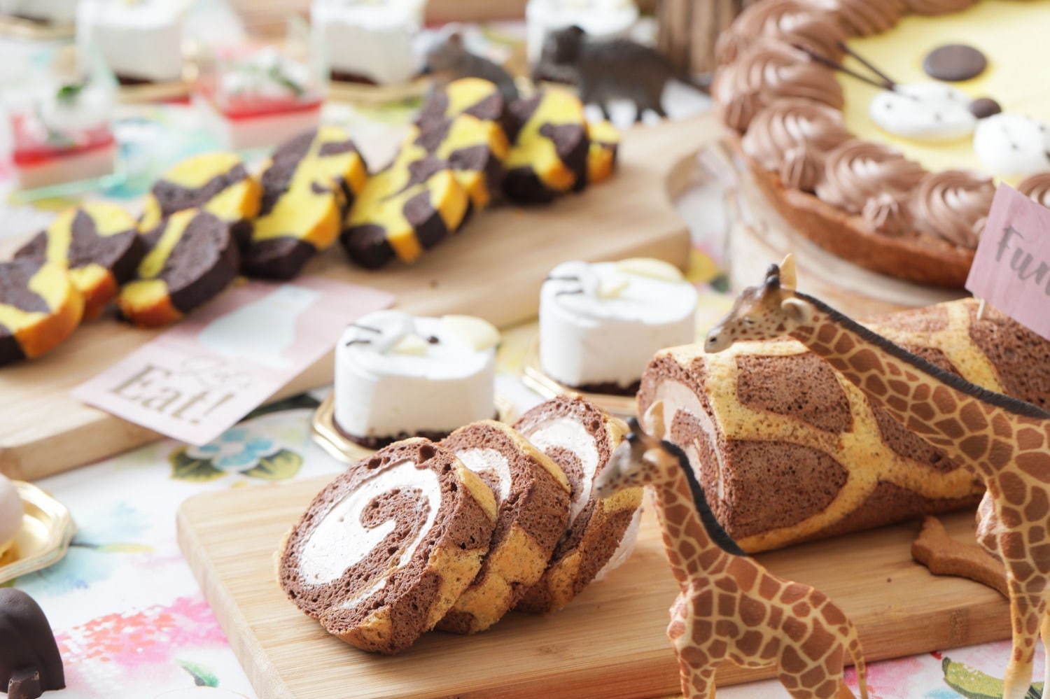 ゴリラティラミスやライオンチーズケーキなど動物モチーフのデザートブッフェが名古屋で｜写真4