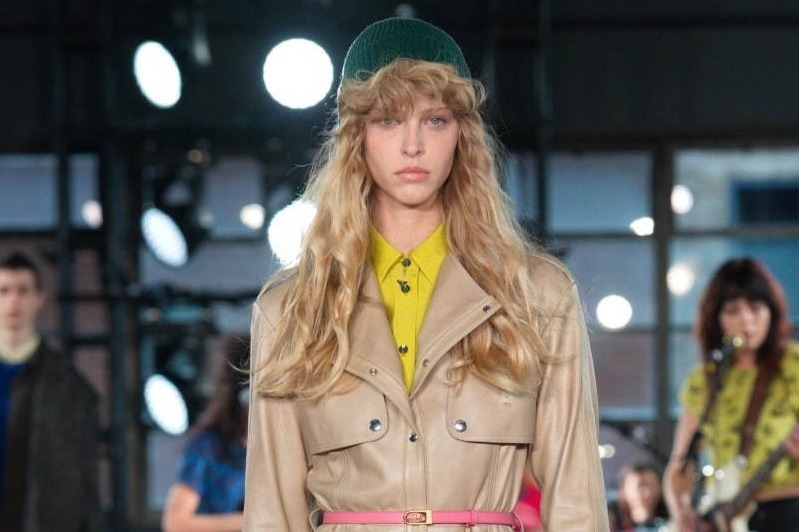 コーチ2020年秋ウィメンズコレクション - 伝統にエネルギッシュなアプローチを