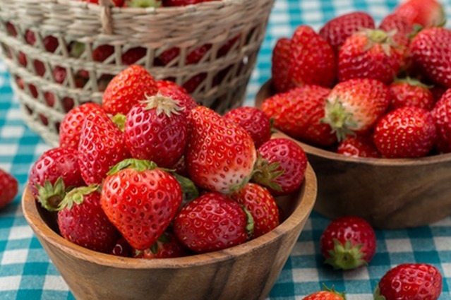 「国産いちご食べ放題」