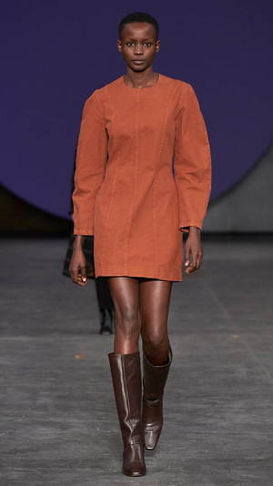 バウム ウンド ヘルガーテン(BAUM UND PFERDGARTEN) 2020-21年秋冬ウィメンズ&メンズコレクション  - 写真6