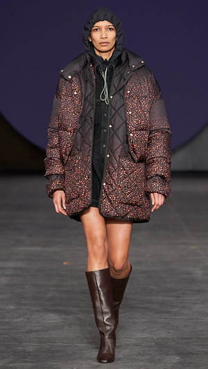 バウム ウンド ヘルガーテン(BAUM UND PFERDGARTEN) 2020-21年秋冬ウィメンズ&メンズコレクション  - 写真14