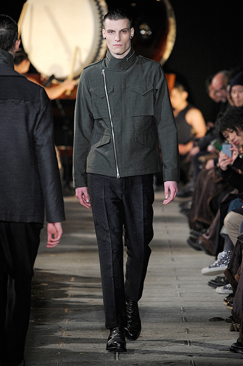 ミハラ ヤスヒロ 2013-14年秋冬<span>コレクション</span> - 写真7