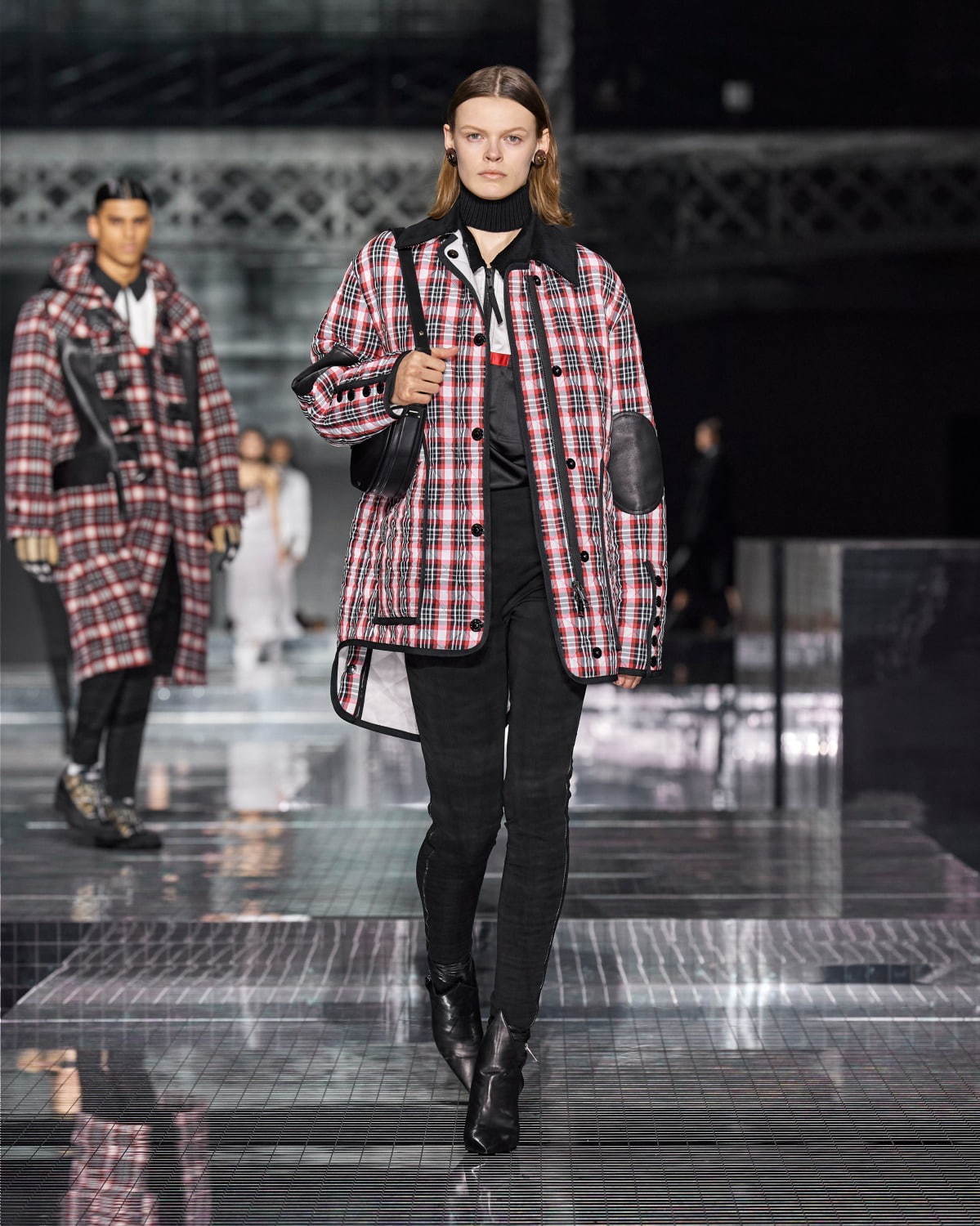 バーバリー(BURBERRY) 2020-21年秋冬ウィメンズコレクション  - 写真49