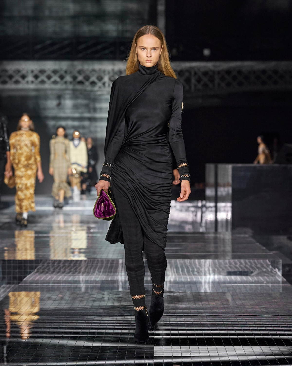 バーバリー(BURBERRY) 2020-21年秋冬ウィメンズコレクション  - 写真66