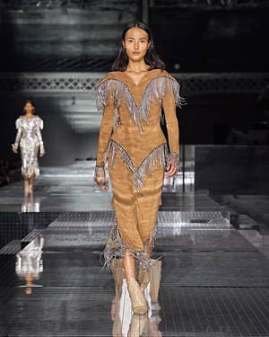 バーバリー(BURBERRY) 2020-21年秋冬ウィメンズコレクション  - 写真74