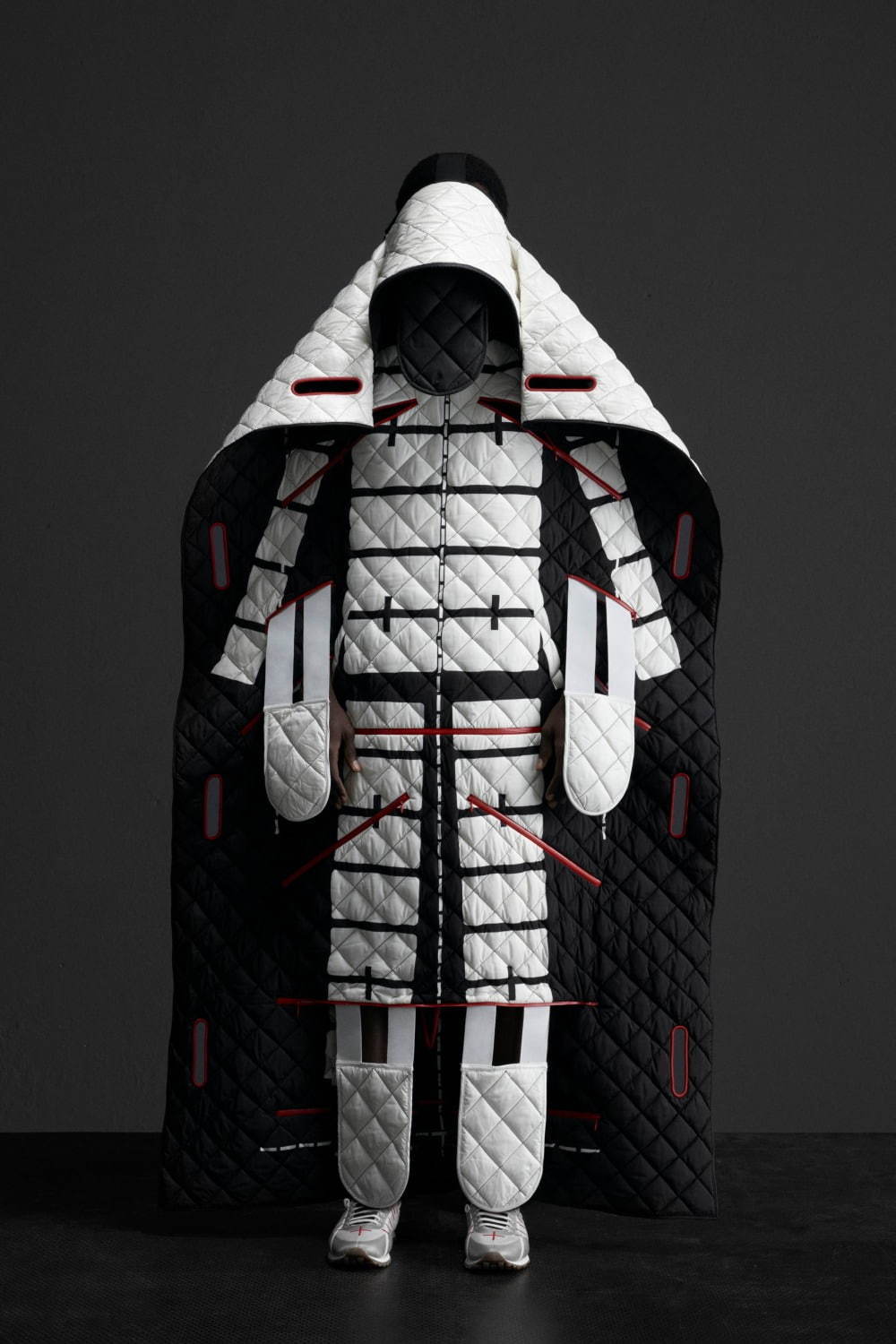 モンクレール ジーニアス 5 モンクレール クレイグ・グリーン(MONCLER GENIUS 5 MONCLER CRAIG GREEN) 2020-21年秋冬メンズコレクション  - 写真6