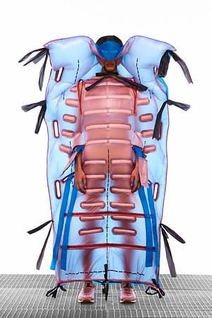 モンクレール ジーニアス 5 モンクレール クレイグ・グリーン(MONCLER GENIUS 5 MONCLER CRAIG GREEN) 2020-21年秋冬メンズコレクション  - 写真15