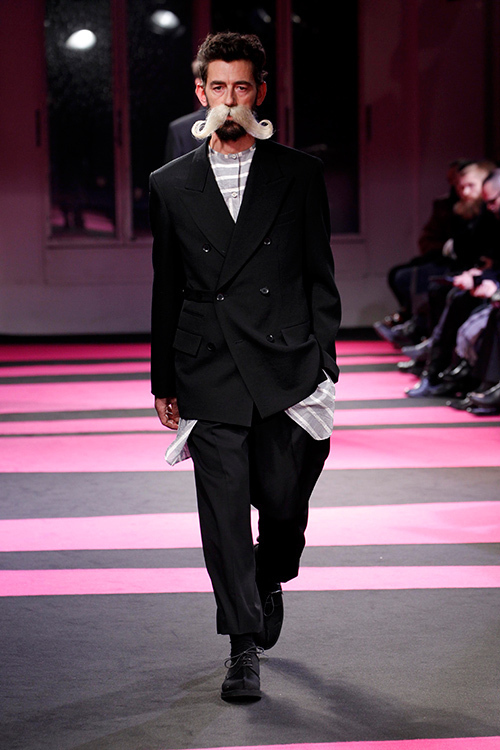 ヨウジヤマモト(Yohji Yamamoto) 2013-14年秋冬メンズコレクション  - 写真4