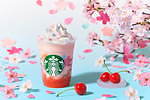 スターバックス「さくら さくらんぼ フラペチーノ」果肉感たっぷりの新作、無料さくらトッピングも｜写真1