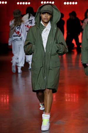 トミー ヒルフィガー(TOMMY HILFIGER) 2020年春ウィメンズ&メンズコレクション  - 写真13