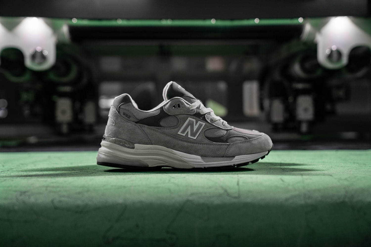 ニューバランス NEW BALANCE M992 GR 復刻