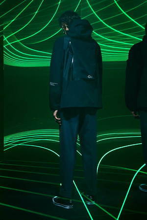 モンクレール ジーニアス 7 モンクレール フラグメント ヒロシ・フジワラ(MONCLER GENIUS 7 MONCLER FRAGMENT HIROSHI FUJIWARA) 2020-21年秋冬メンズコレクション ディテール - 写真4