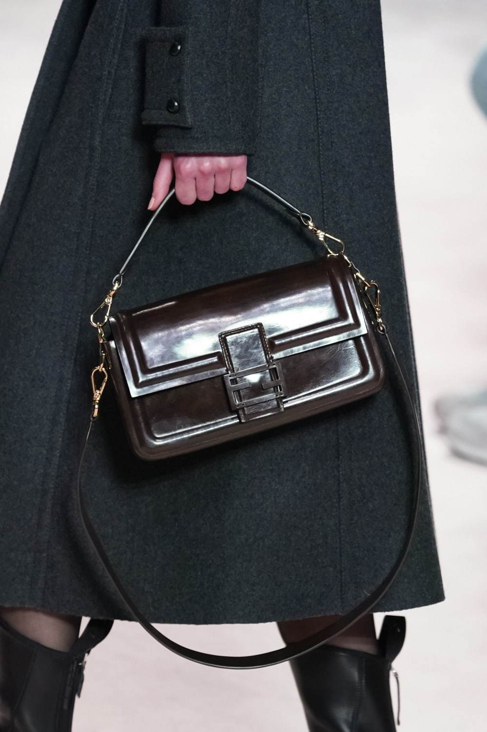 フェンディ(FENDI) 2020-21年秋冬ウィメンズコレクション ディテール - 写真16