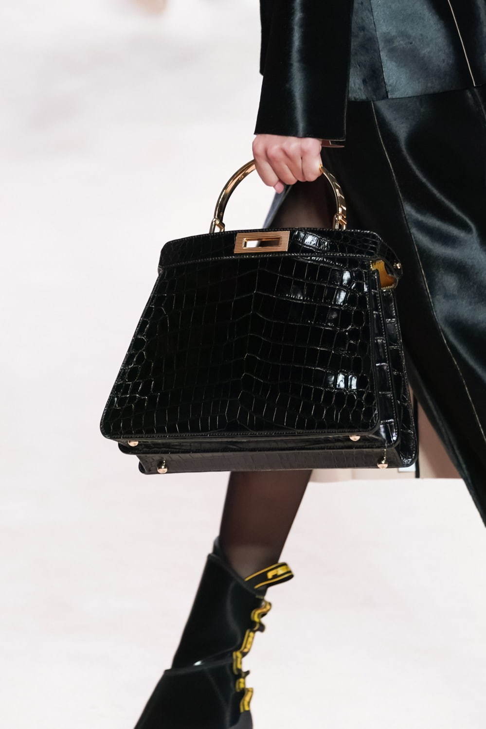 フェンディ(FENDI) 2020-21年秋冬ウィメンズコレクション ディテール - 写真23