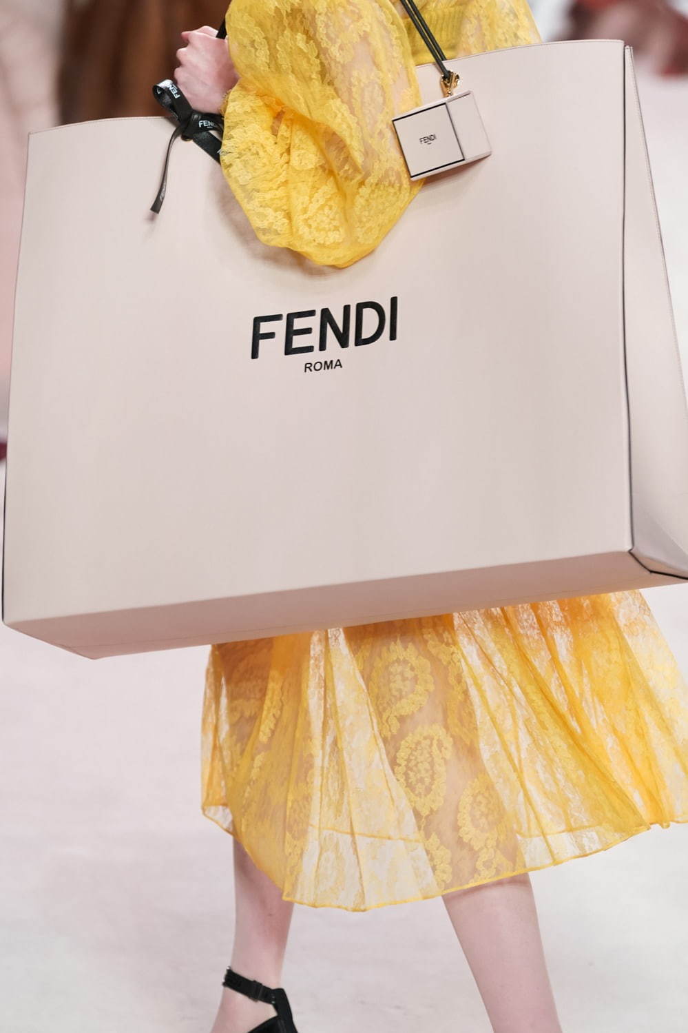 フェンディ(FENDI) 2020-21年秋冬ウィメンズコレクション ディテール - 写真47