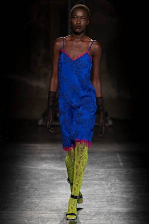 エミリオ・プッチ(EMILIO PUCCI) コシェ｜写真8