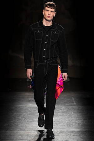 エミリオ・プッチ(EMILIO PUCCI) コシェ｜写真10