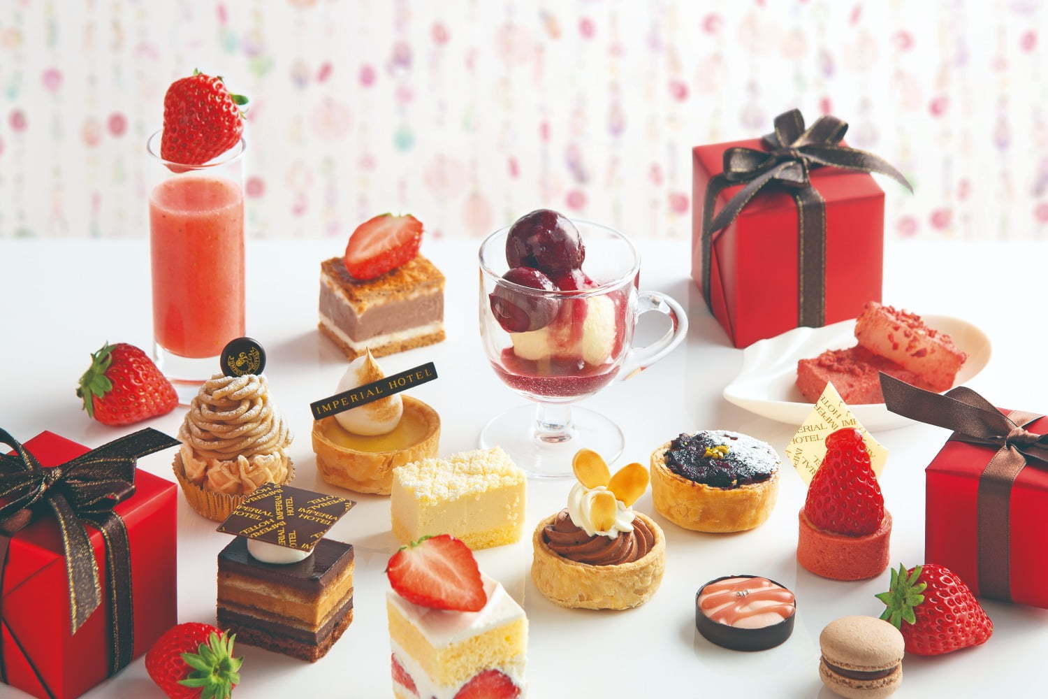 わらび餅｜帝国ホテル 大阪の“苺×チョコ”スイーツバイキング、ミルフィーユやホテル伝統のブルーベリーパイも