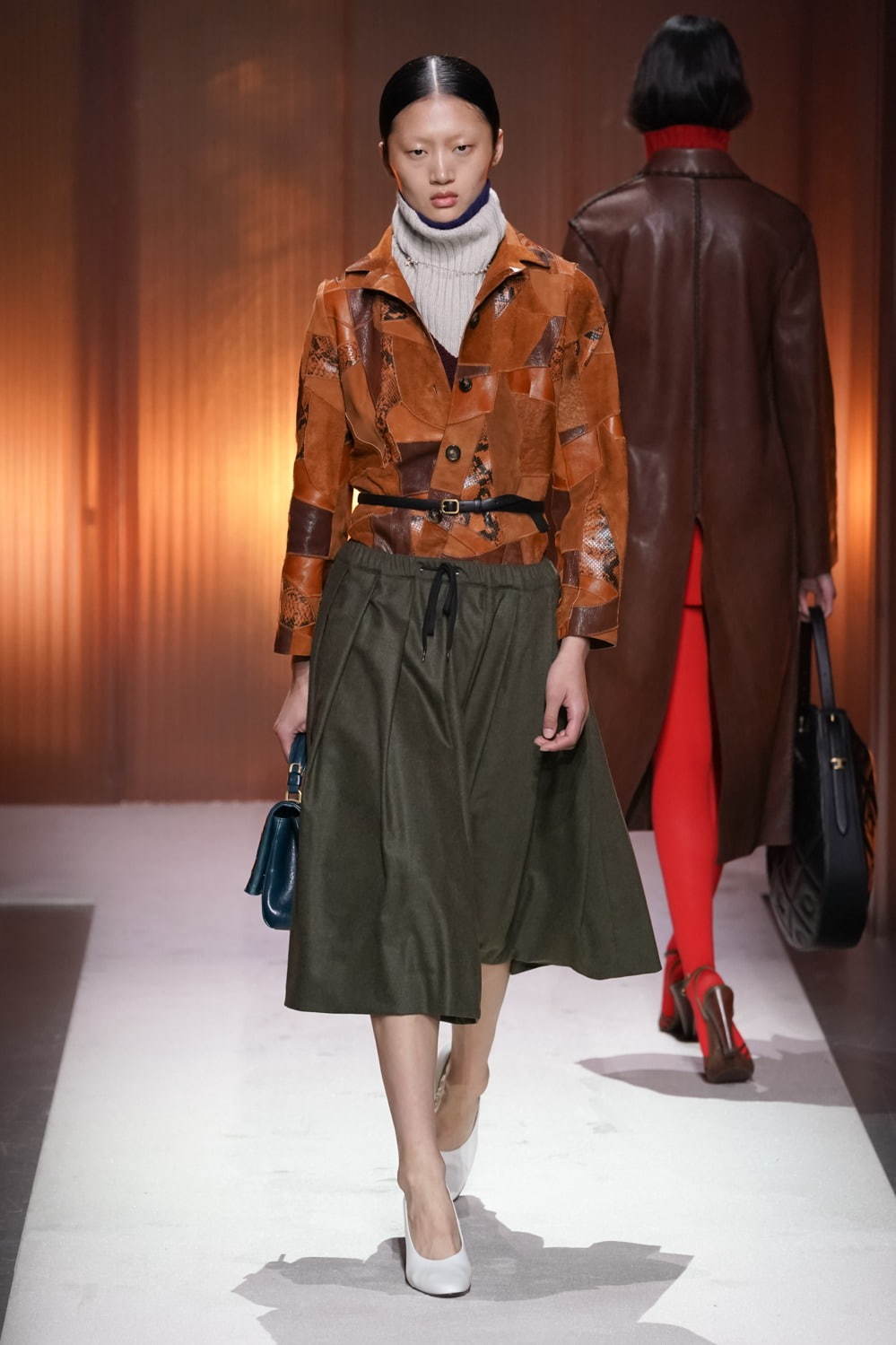 トッズ(TOD'S) 2020-21年秋冬ウィメンズ&メンズコレクション  - 写真50