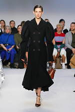 JW アンダーソン 2020年秋冬ウィメンズコレクション - ボリューム、有機的な躍動｜写真29