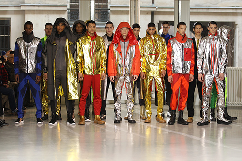 イッセイ ミヤケ メン(ISSEY MIYAKE MEN) 2013-14年秋冬メンズコレクション  - 写真39