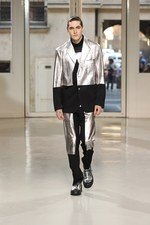 イッセイ ミヤケ メン 2013-14年秋冬コレクション - 飽くなき探求心が生み出したアーバン・モビリティ｜写真25