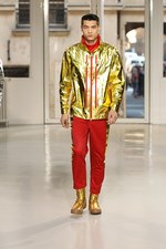 イッセイ ミヤケ メン 2013-14年秋冬コレクション - 飽くなき探求心が生み出したアーバン・モビリティ｜写真34