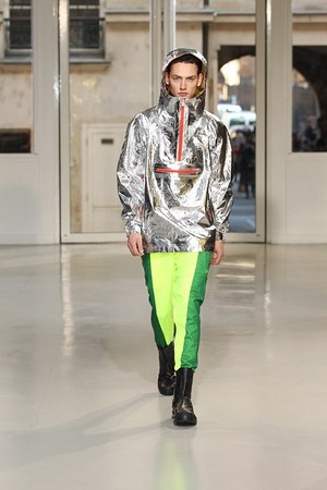 イッセイ ミヤケ メン 2013-14年秋冬コレクション - 飽くなき探求心が生み出したアーバン・モビリティ｜写真35