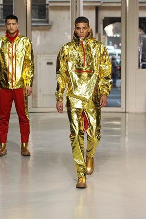 イッセイ ミヤケ メン 2013-14年秋冬コレクション - 飽くなき探求心が生み出したアーバン・モビリティ｜写真38