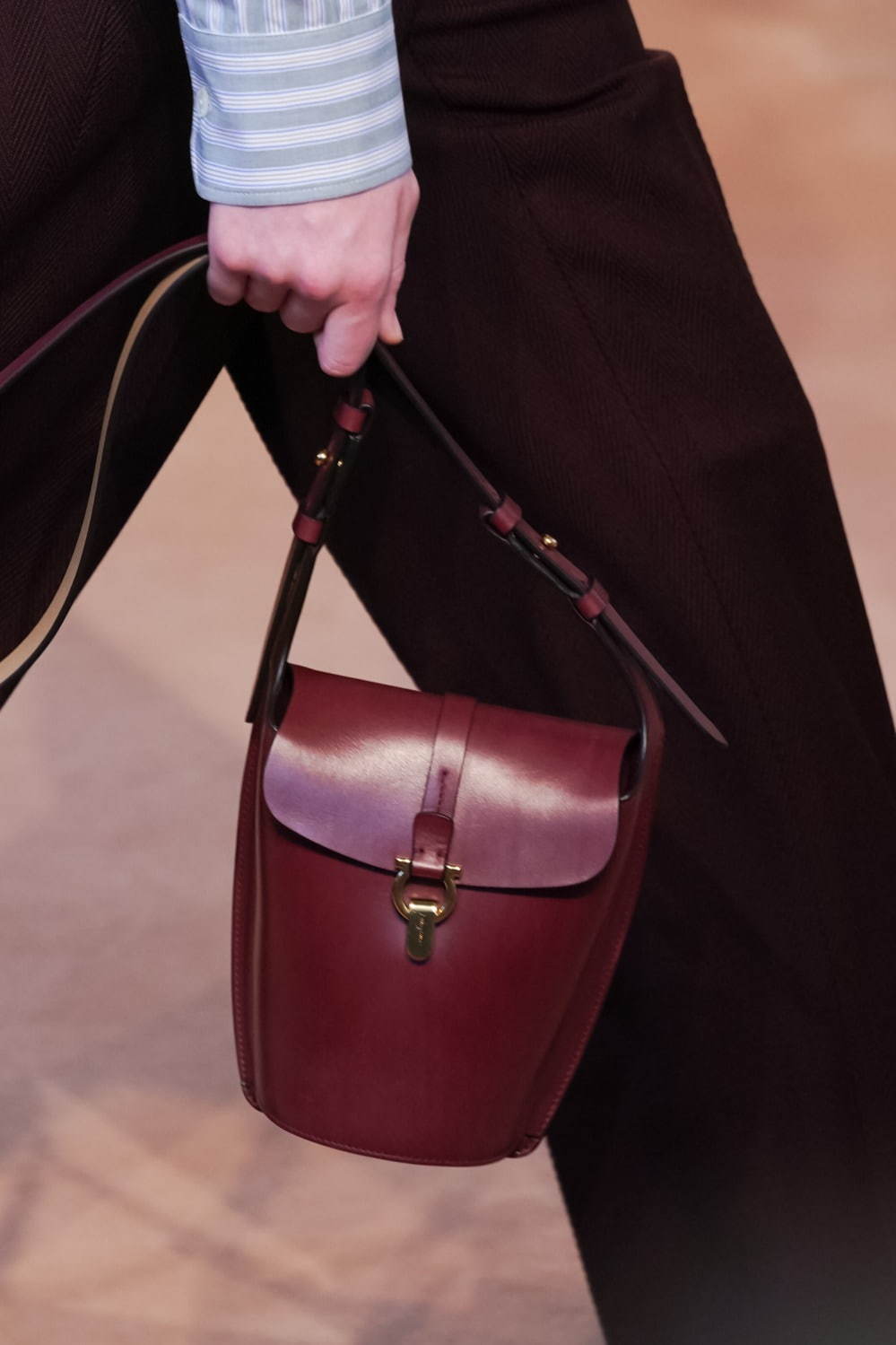 フェラガモ(Ferragamo) 2020-21年秋冬ウィメンズコレクション ディテール - 写真10