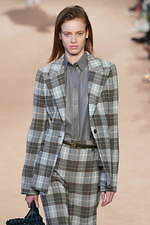 サルヴァトーレ フェラガモ 2020年秋冬コレクション - 女性らしさを探す旅｜写真18