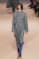 サルヴァトーレ フェラガモ 2020年秋冬コレクション - 女性らしさを探す旅｜写真20