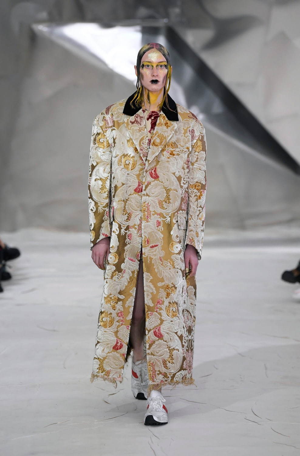 マルニ(MARNI) 2020-21年秋冬ウィメンズコレクション - ファッションプレス