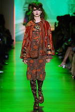 アナ スイ 2020年秋冬コレクション - ヴァンパイア、あるいは闇夜の底の花園｜写真27