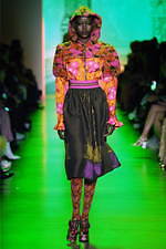 アナ スイ 2020年秋冬コレクション - ヴァンパイア、あるいは闇夜の底の花園｜写真35