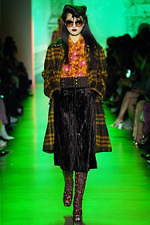 アナ スイ 2020年秋冬コレクション - ヴァンパイア、あるいは闇夜の底の花園｜写真36