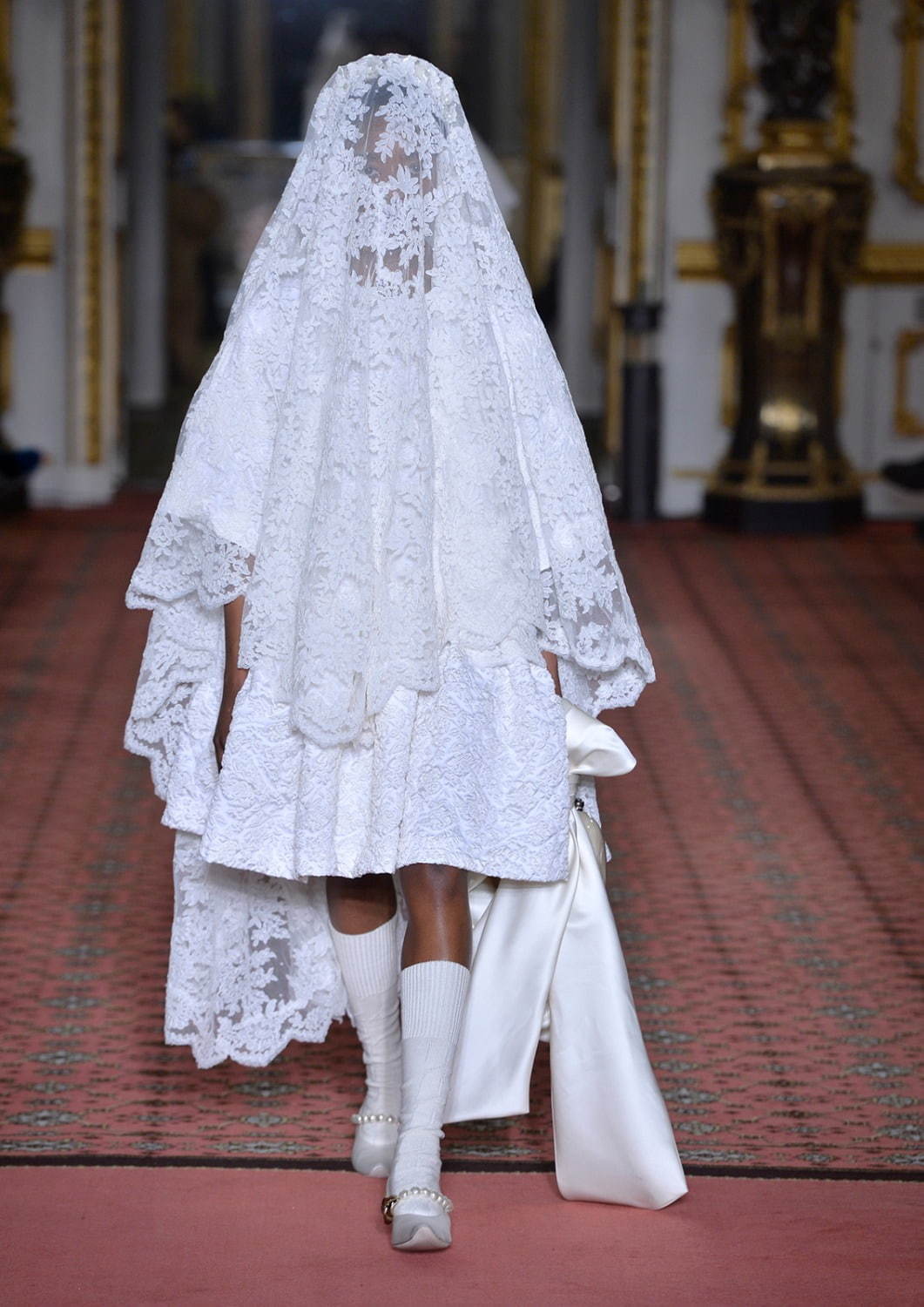 シモーネ ロシャ(SIMONE ROCHA) 2020-21年秋冬ウィメンズコレクション  - 写真41