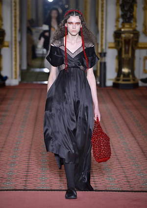 シモーネ ロシャ(SIMONE ROCHA) 2020-21年秋冬ウィメンズコレクション  - 写真27